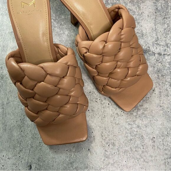 Marc Fisher Square Toe Dakina Heeled Sandals 8.5 - Picture 2 of 6